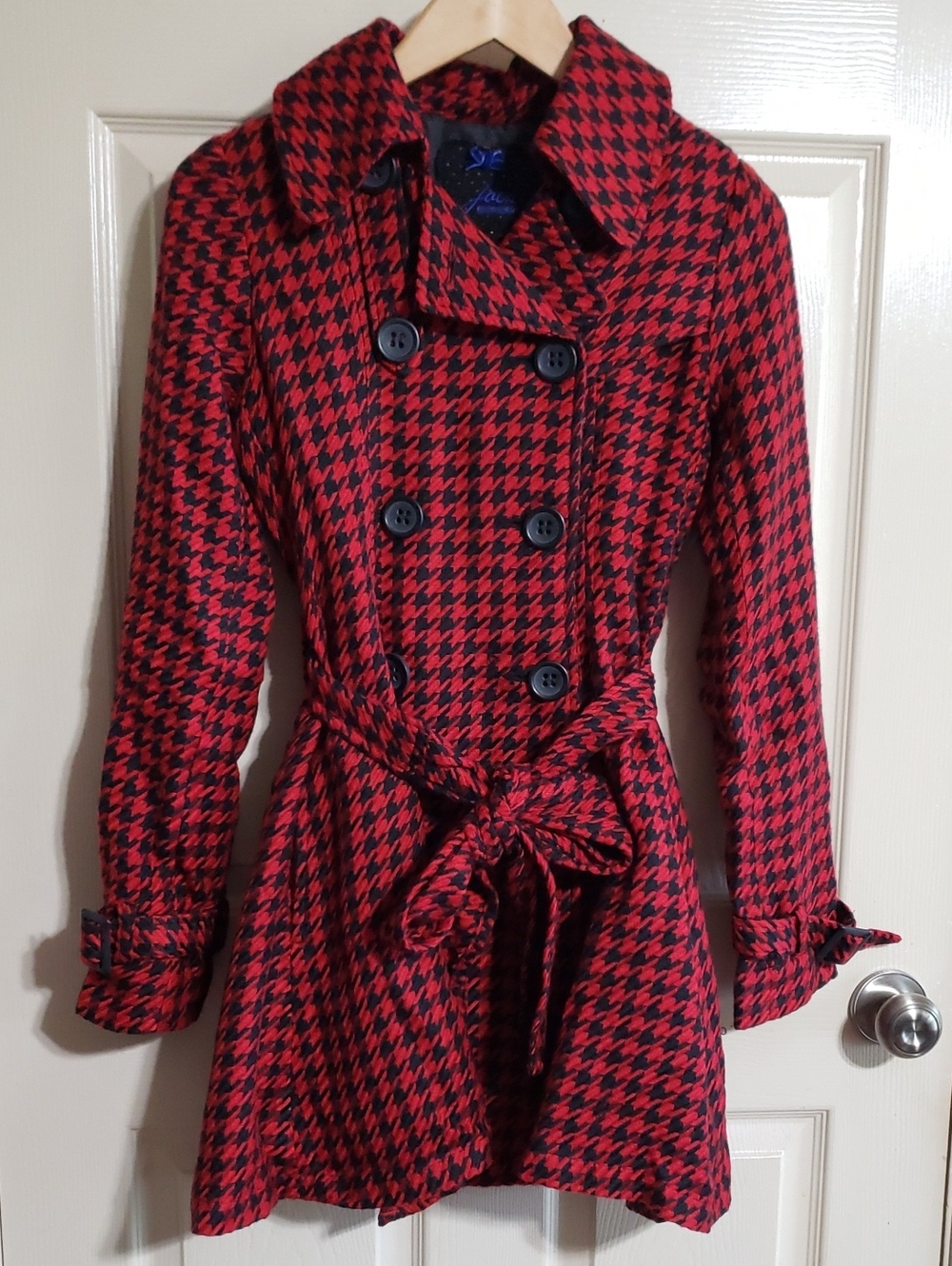 BB Dakota Red & Black Houndstooth Double-Breasted Plaid Tweet Belted Trench Coat